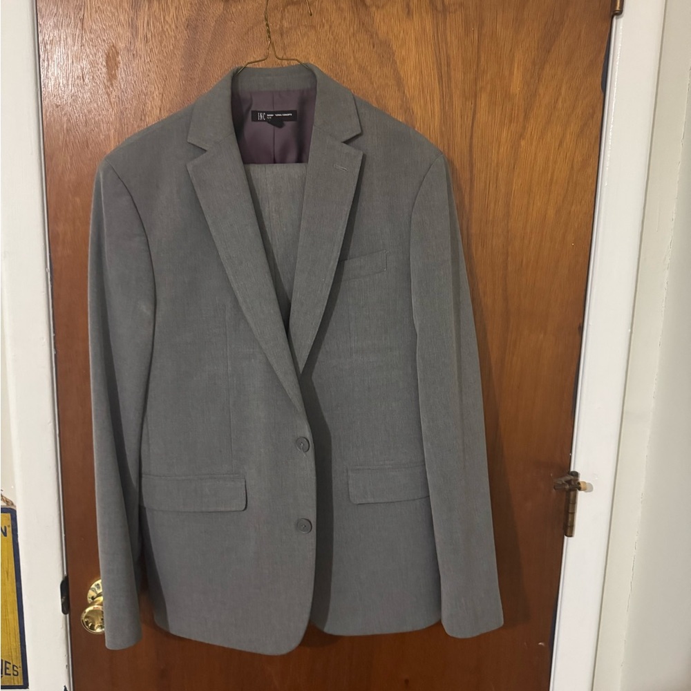 Haggar Gray Suit Modern Business Blazer medium sized